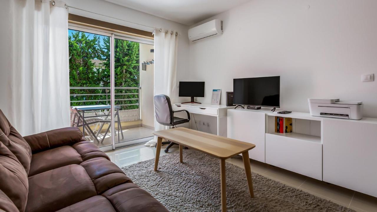 Luminous 2 Bdr Apartment W/Pool By Lovelystay Albufeira Bagian luar foto