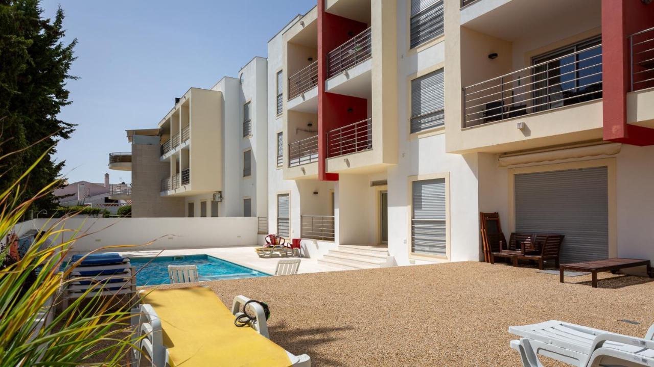 Luminous 2 Bdr Apartment W/Pool By Lovelystay Albufeira Bagian luar foto